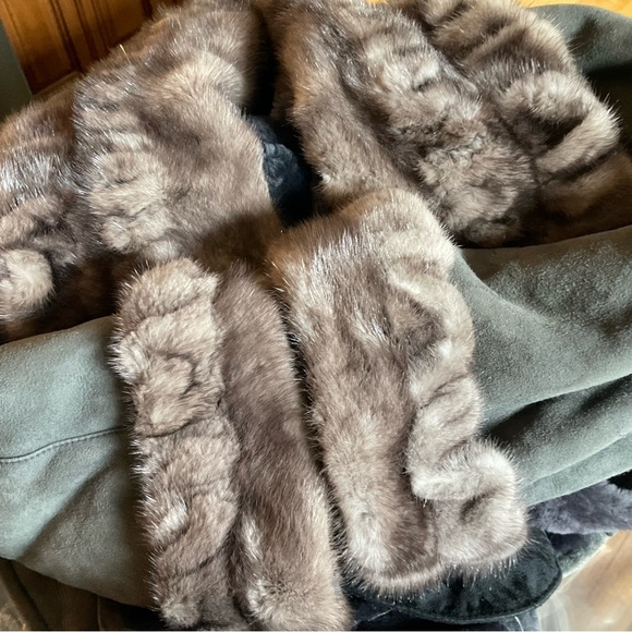 Pellacci Made in USA Charcoal Gray European Sheepskin Coat, Sable Mink Trim - Picture 7 of 16